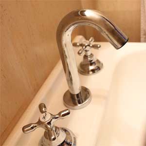 Escalera a planta alta